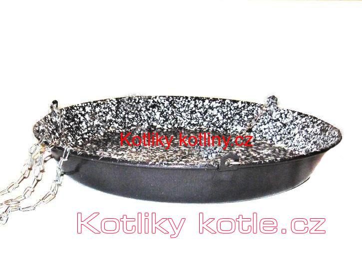 Pánev smaltovaná s řetězem