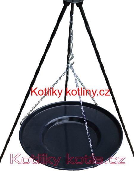 Grilovací pánev s řetízkem 56 cm