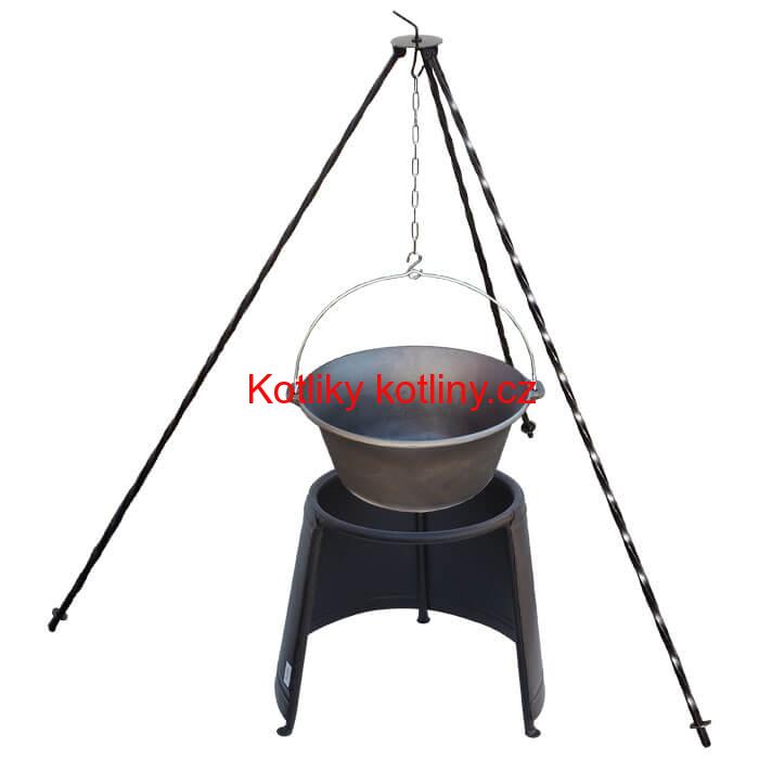Litinový kotlík 7,2 L + chránič plamene 32 cm + trojnožka 1,2 m