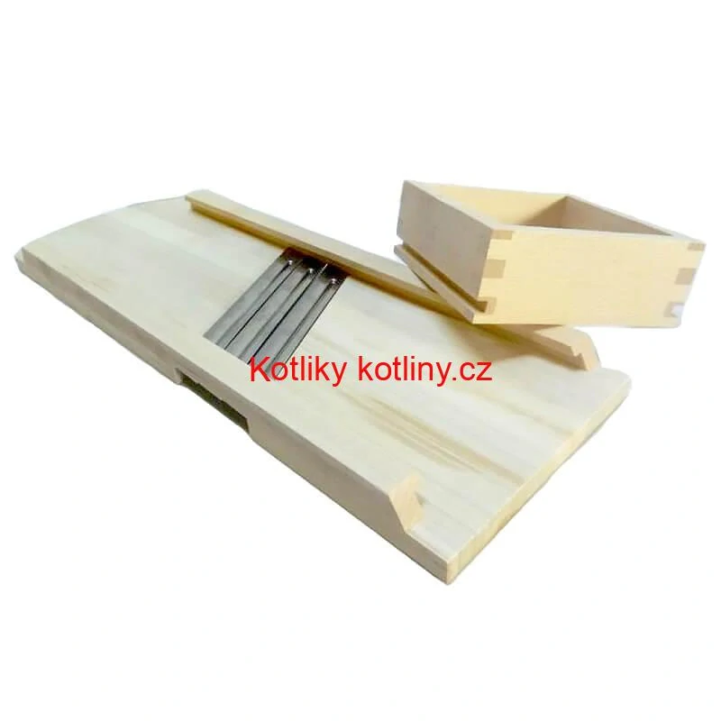 Ruční dřevěný kráječ zelí 3 nože 56 x 19 cm (malý)