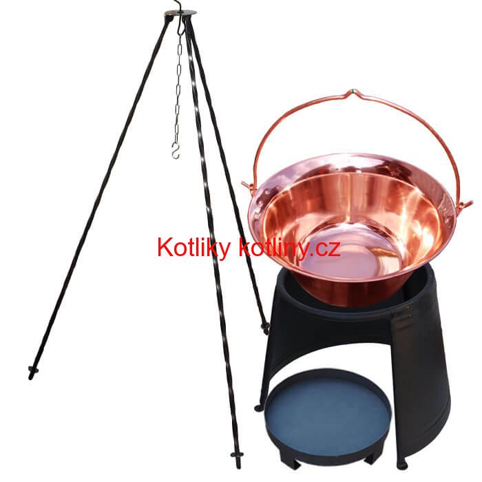 Měděný kotlík 14 L (1,2 mm) + chránič plamene 37 cm + ohniště 36 cm + trojnožka 1,2 m
