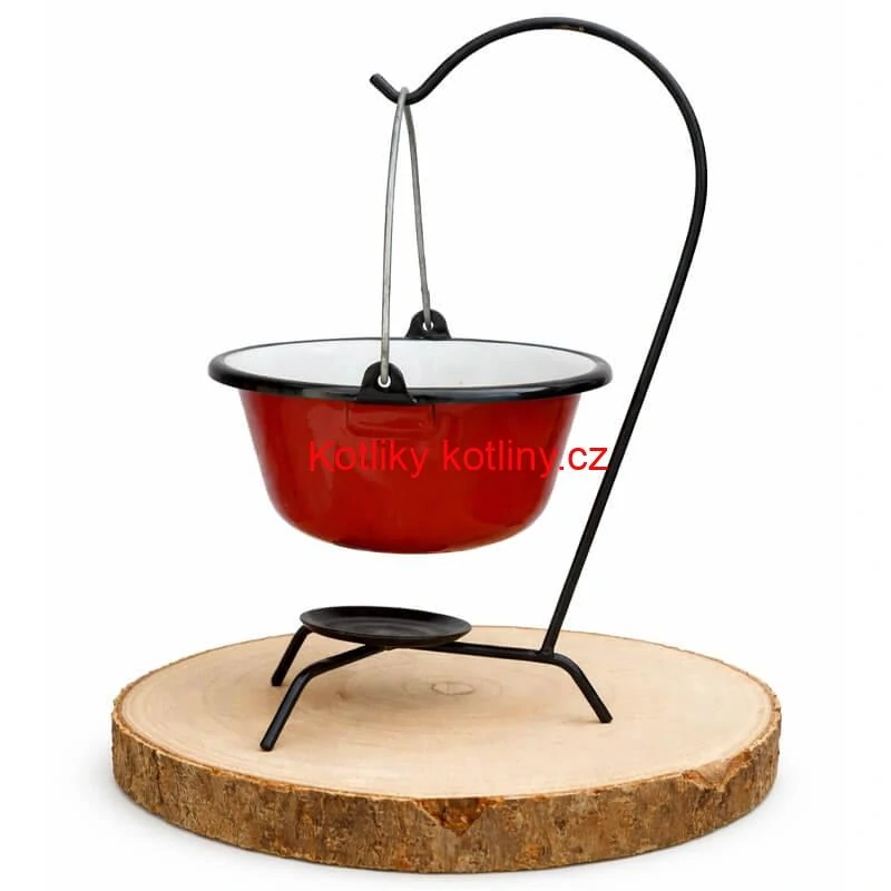 Dřevěný podnos z přírodního plátku dřeva s kůrou Ø 20–24 cm