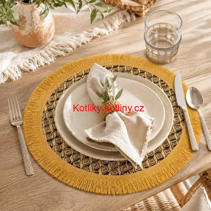 Přírodní podložka pod talíř se třásněmi 37 cm