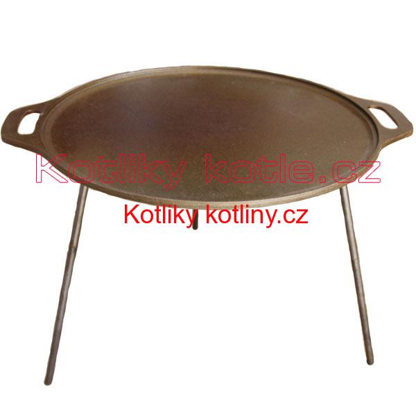 Litinová grilovací pánev s nožičkami